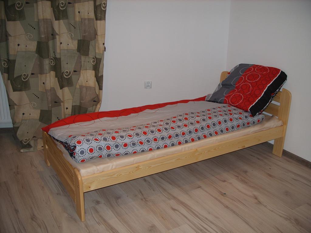 Hostel Sosnowiec Zimmer foto